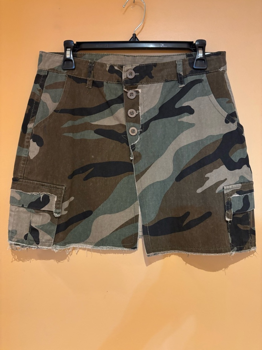 Women’s Camo Cargo Shorts - Green Woodland Print
